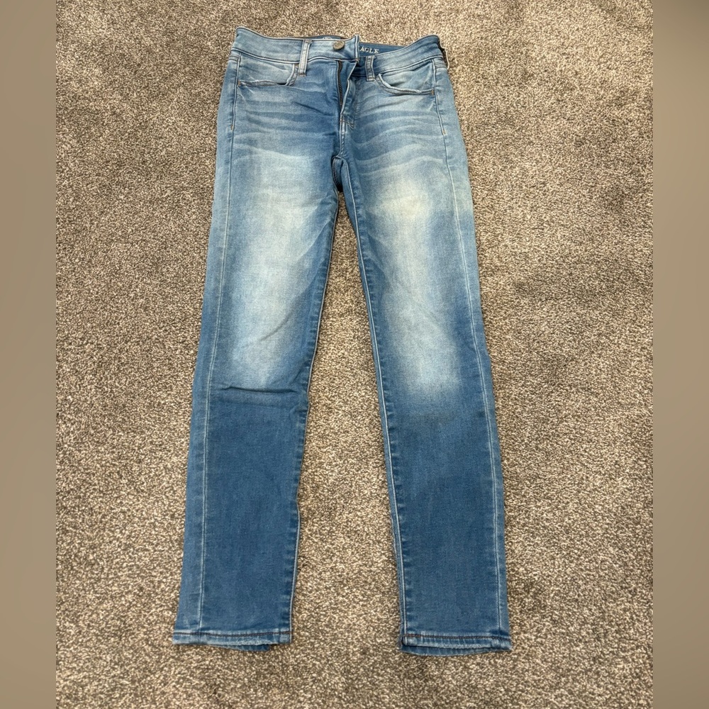 AE Super stretch skinny/Jegging Jean size 2